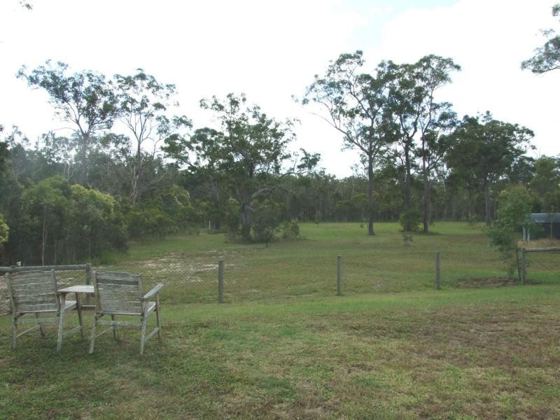 27 Dunmall Drive, Oakhurst QLD 4650
