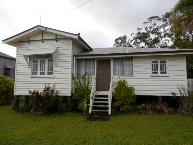 67 Ferry Lane, Maryborough QLD 4650