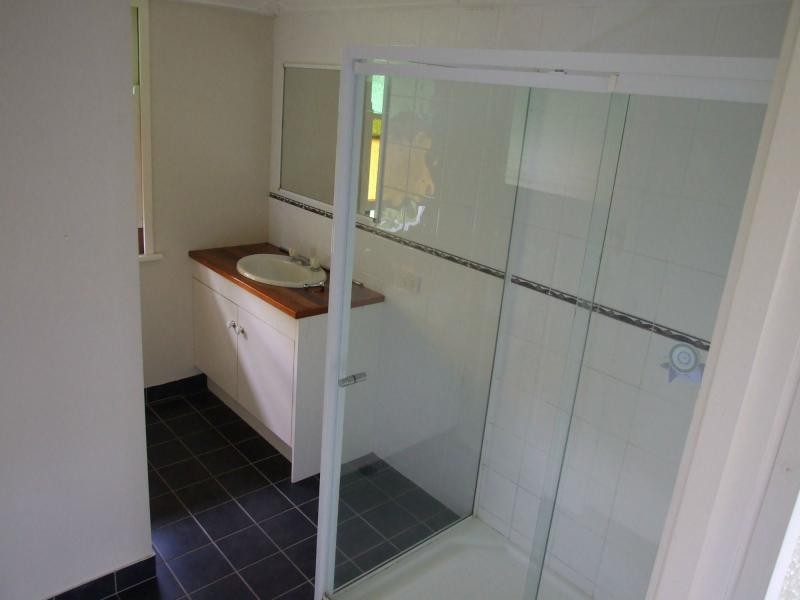 31 Puller Street, Granville QLD 4650