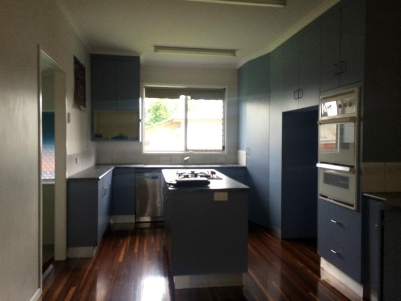 12 Holme Street, Maryborough QLD 4650