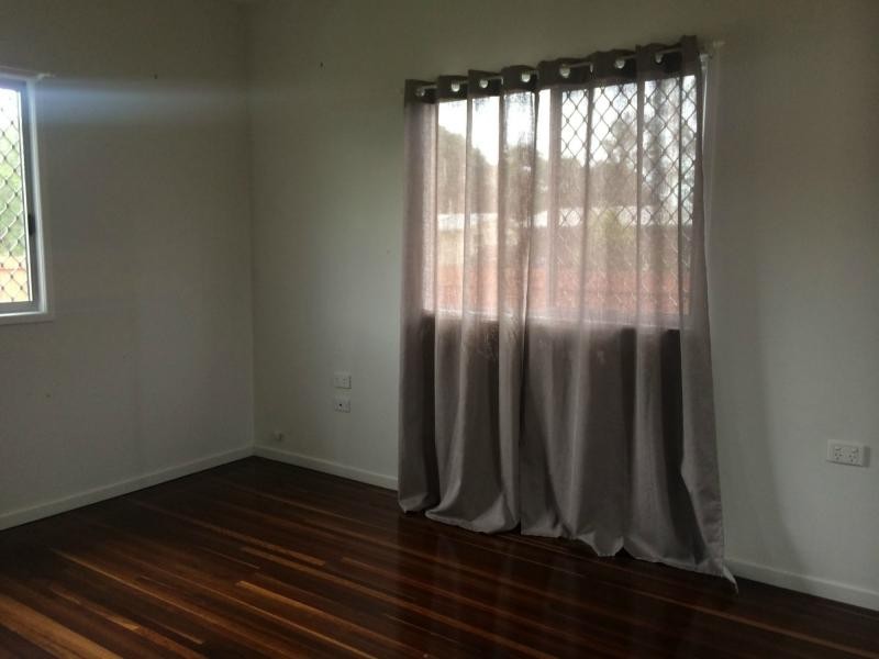 12 Holme Street, Maryborough QLD 4650