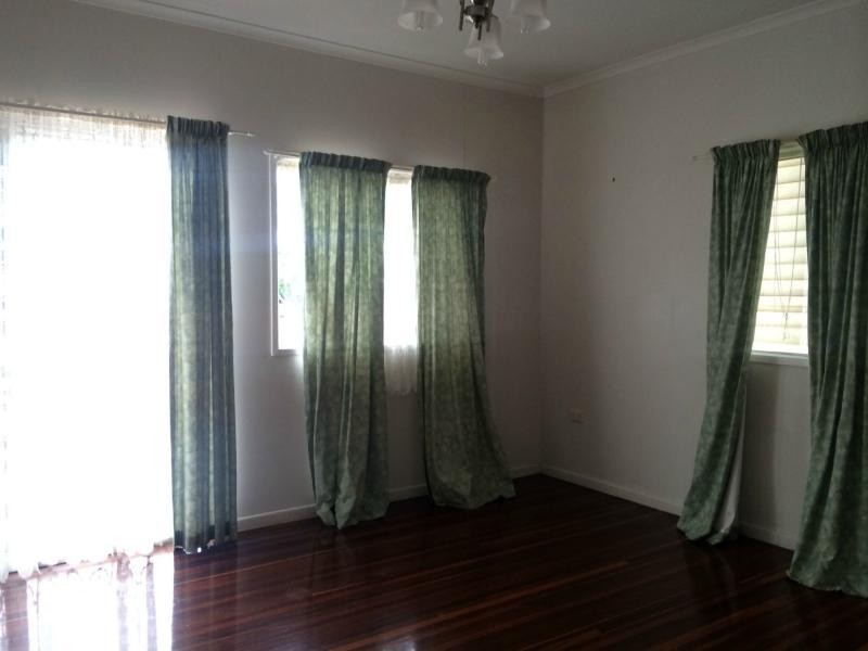 12 Holme Street, Maryborough QLD 4650