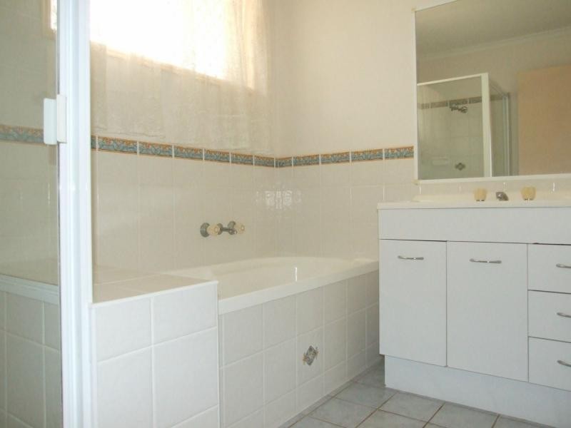 9 Satinwood Close, Tinana QLD 4650