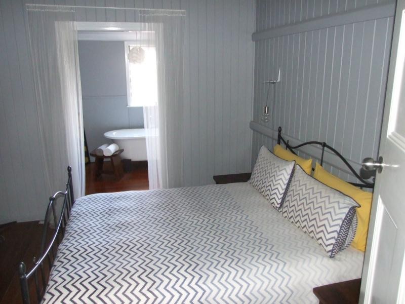 7 Mahoney Close, Yengarie QLD 4650