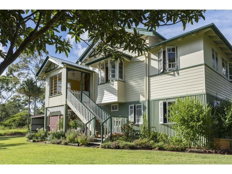 40 Whitaker Street, Boonooroo QLD 4650