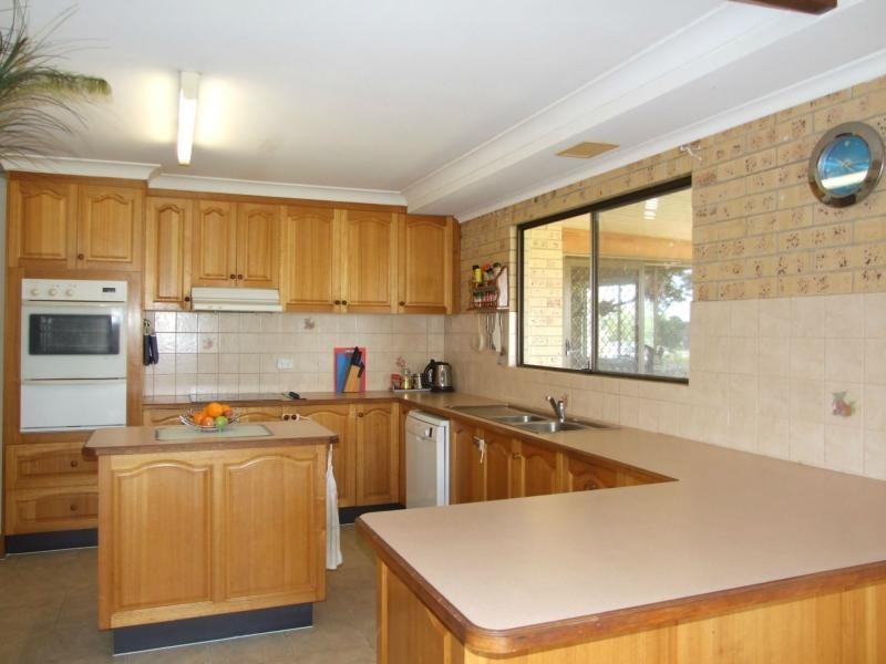 17 Tinana Street, Maryborough QLD 4650