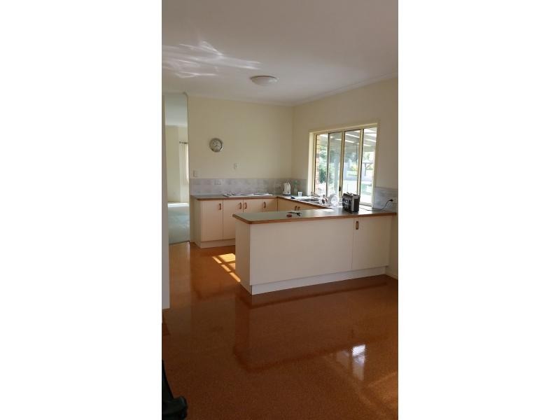 15 Dale Drive, Tiaro QLD 4650