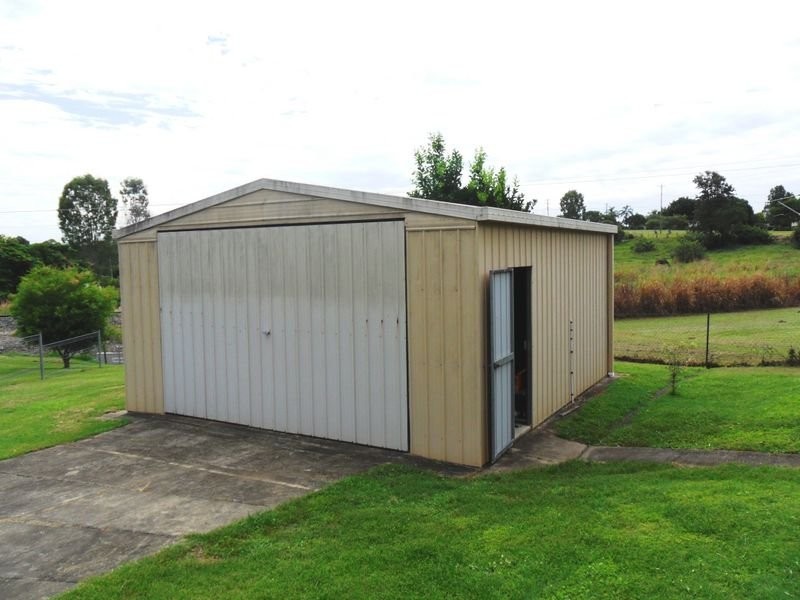 15 Dale Drive, Tiaro QLD 4650