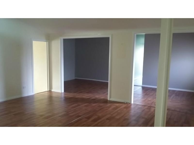 38 Regent Street, Granville QLD 4650