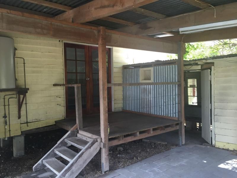 187 Ferry Street, Maryborough QLD 4650