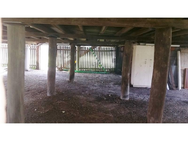 27 Regent Street, Granville QLD 4650