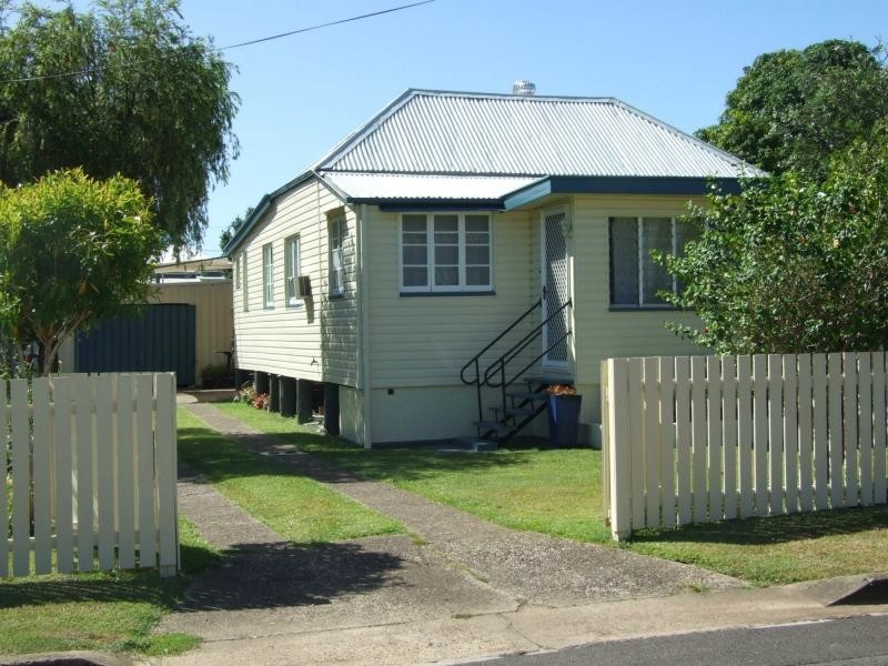 30 Ferry Lane, Maryborough QLD 4650