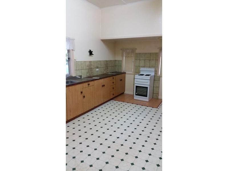 7 George Street, Maryborough QLD 4650