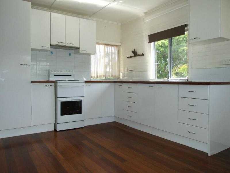 14 Pearson Street, Granville QLD 4650