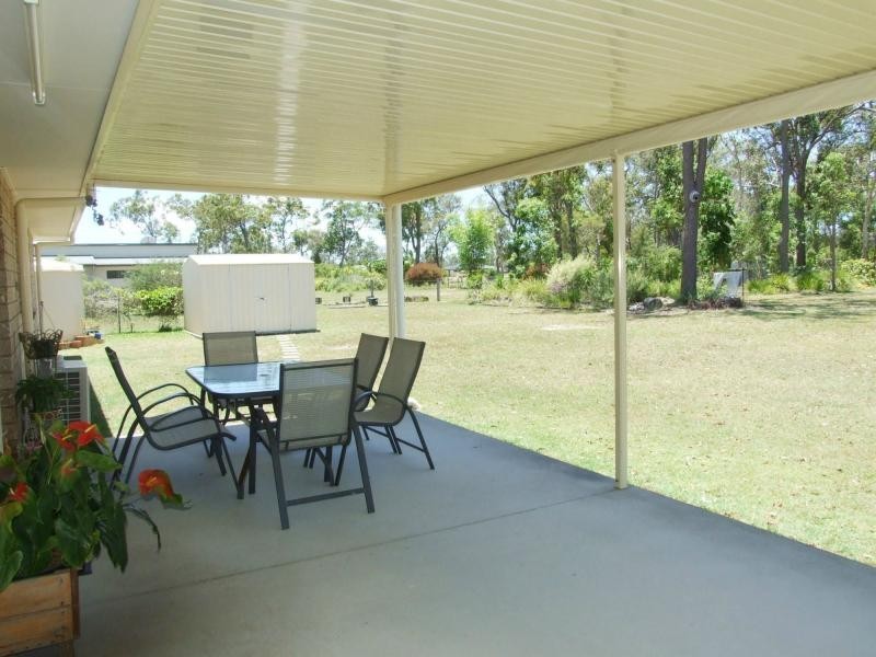 16 Lachlan Drive, Oakhurst QLD 4650