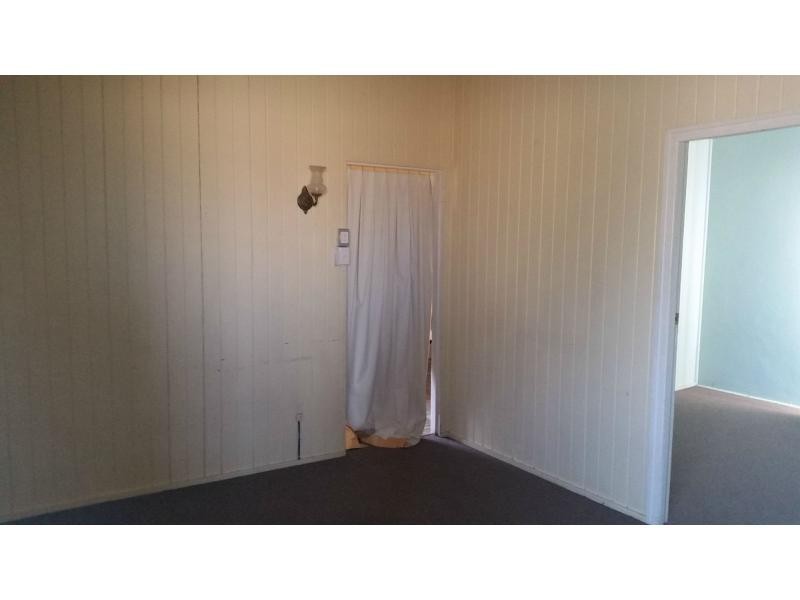12a Edward Street, Biggenden QLD 4621