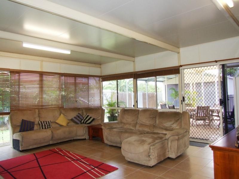 22 Mackay Drive, Tinana QLD 4650