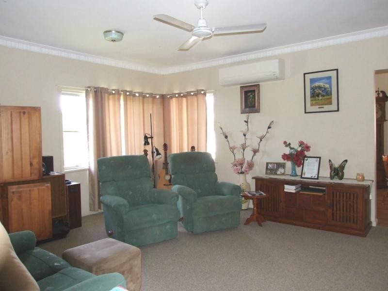 12 Errol Street, Maryborough QLD 4650