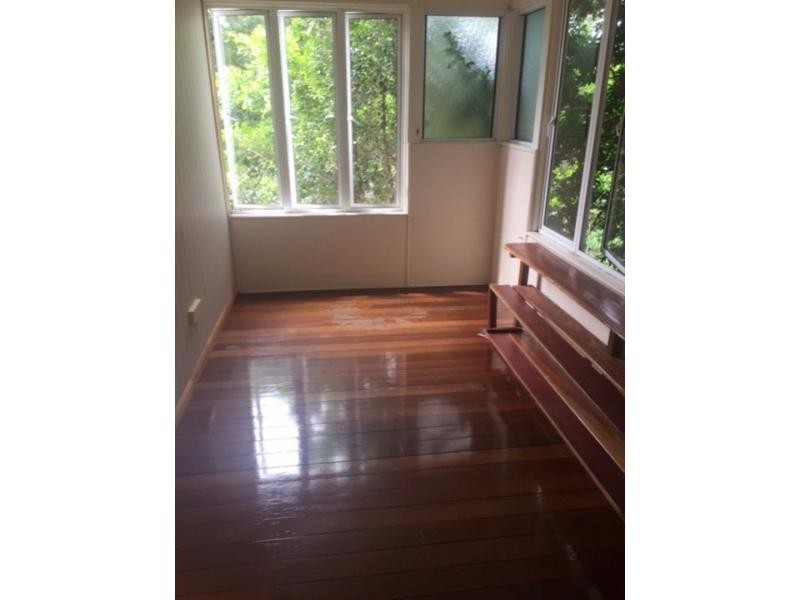 122 Churchill Street, Maryborough QLD 4650