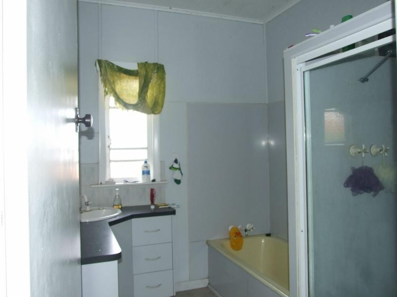 183 Ferry Street, Maryborough QLD 4650