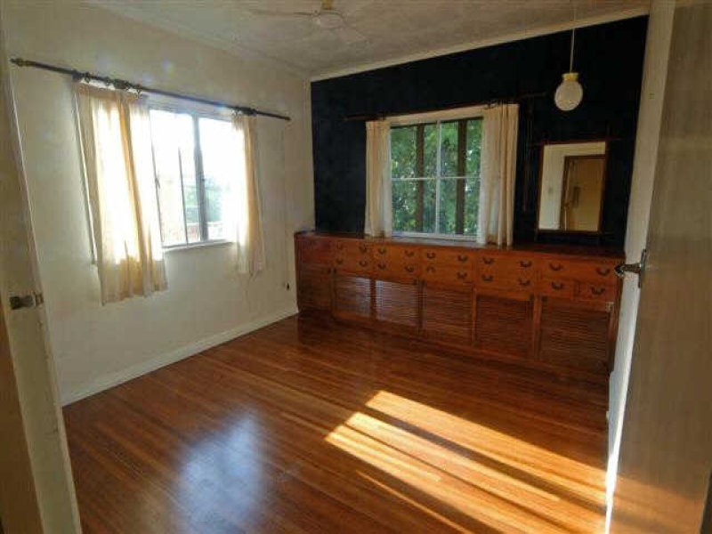 25 Errol Street, Maryborough QLD 4650