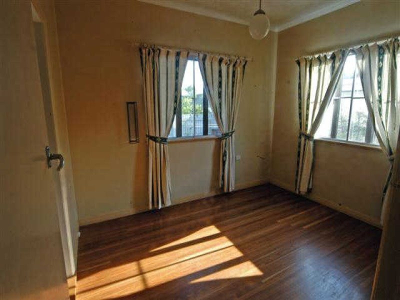 25 Errol Street, Maryborough QLD 4650