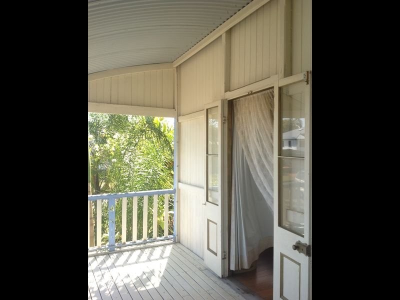 8 Nuneaton Street, Maryborough QLD 4650
