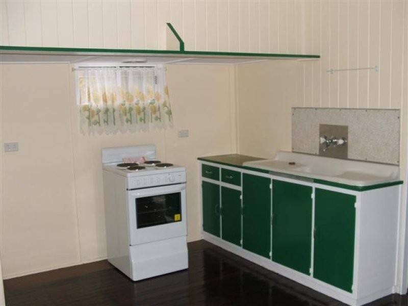 16 Victory Street, Maryborough QLD 4650