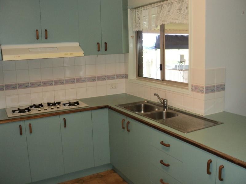 83 Loretto Drive, Oakhurst QLD 4650