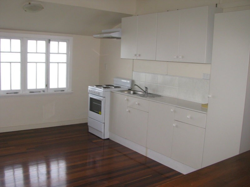 6 Nuneaton Street, Maryborough QLD 4650