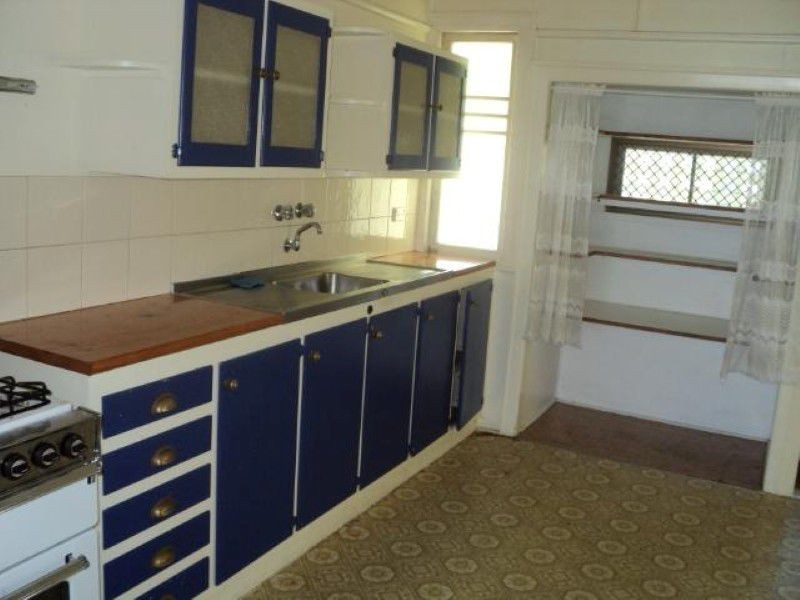 54 North Street, Maryborough QLD 4650
