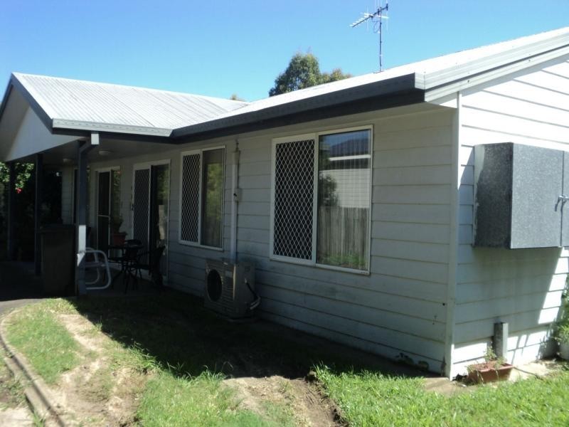 Unit 3/28 Granville Terrace, Granville QLD 4650