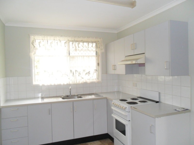 Unit 3/28 Granville Terrace, Granville QLD 4650