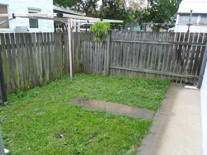 Unit 3/28 Granville Terrace, Granville QLD 4650