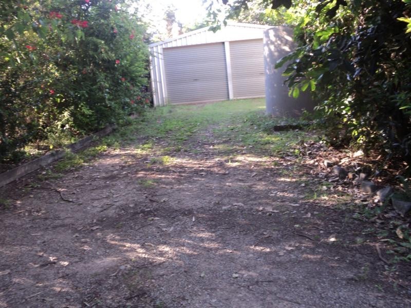 16 Kauri Street, Mungar QLD 4650