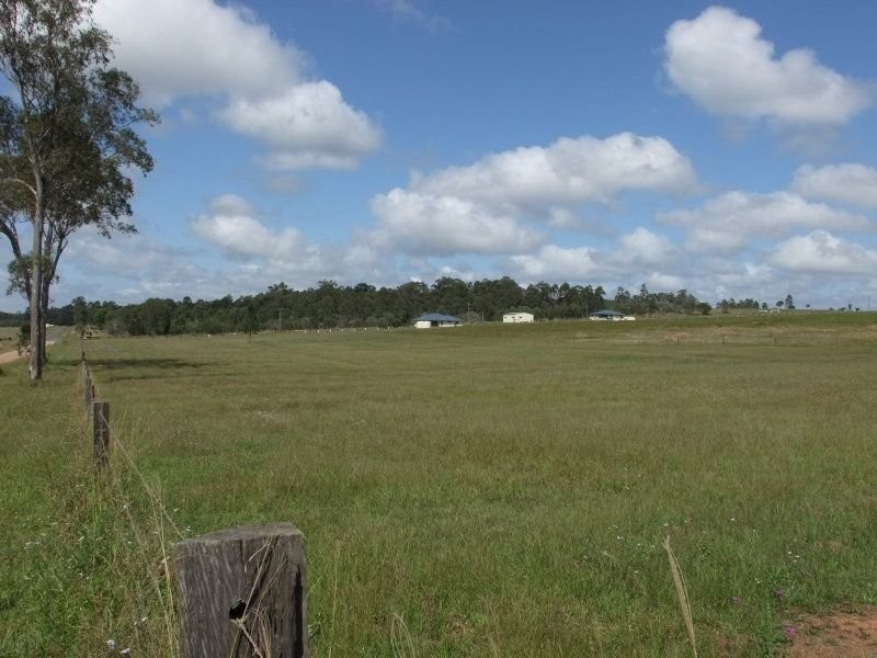 6 Jones Road East, Mungar QLD 4650