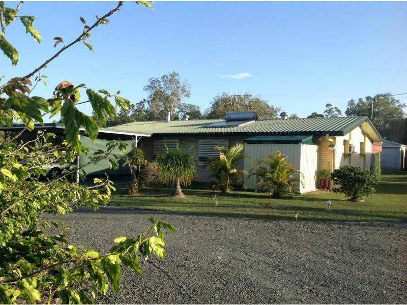 35 Loretto Drive, Oakhurst QLD 4650