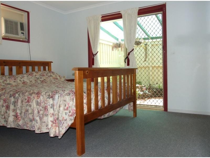 35 Loretto Drive, Oakhurst QLD 4650