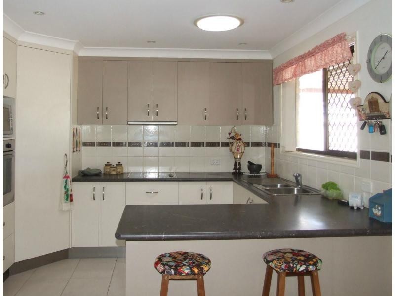 8 Tulipwood Drive, Tinana QLD 4650