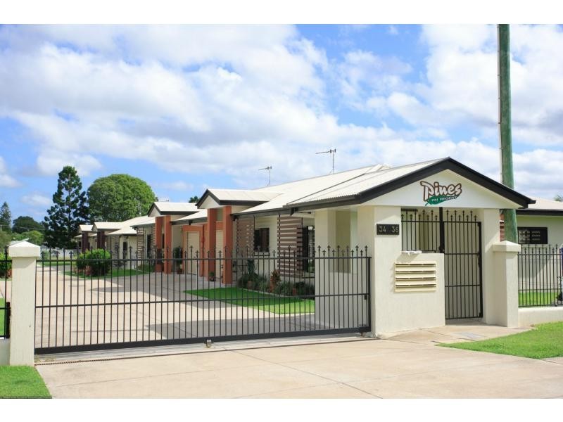 36 Regent Street, Pines On Regent, Granville QLD 4650