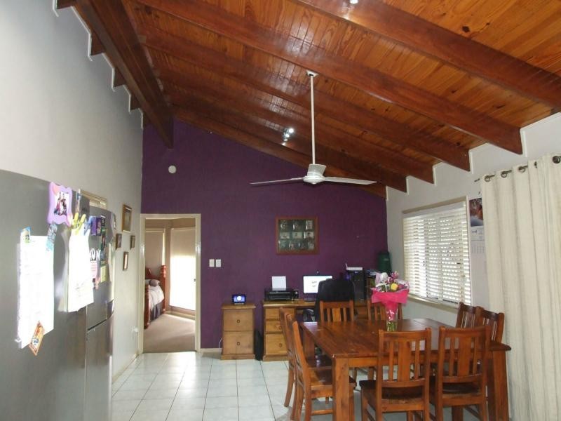 36 Loretto Drive, Oakhurst QLD 4650