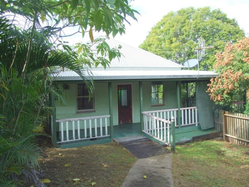 15 Ferry Lane, Maryborough QLD 4650