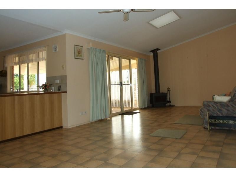 15 Yuruga Place, Tinana QLD 4650