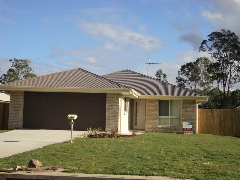 33 Cheyne Circuit, Tinana QLD 4650