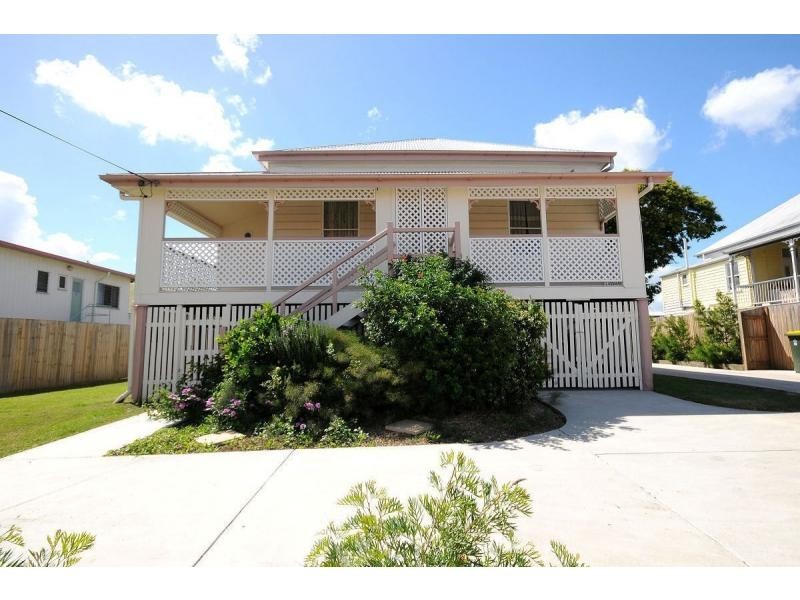 67 Richmond Street, Maryborough QLD 4650
