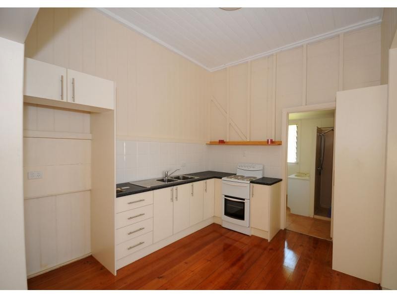 67 Richmond Street, Maryborough QLD 4650