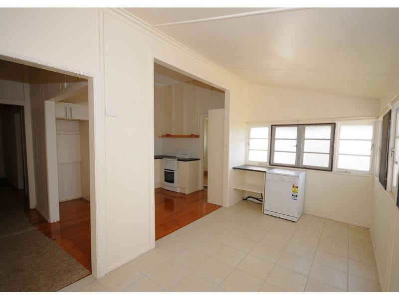67 Richmond Street, Maryborough QLD 4650