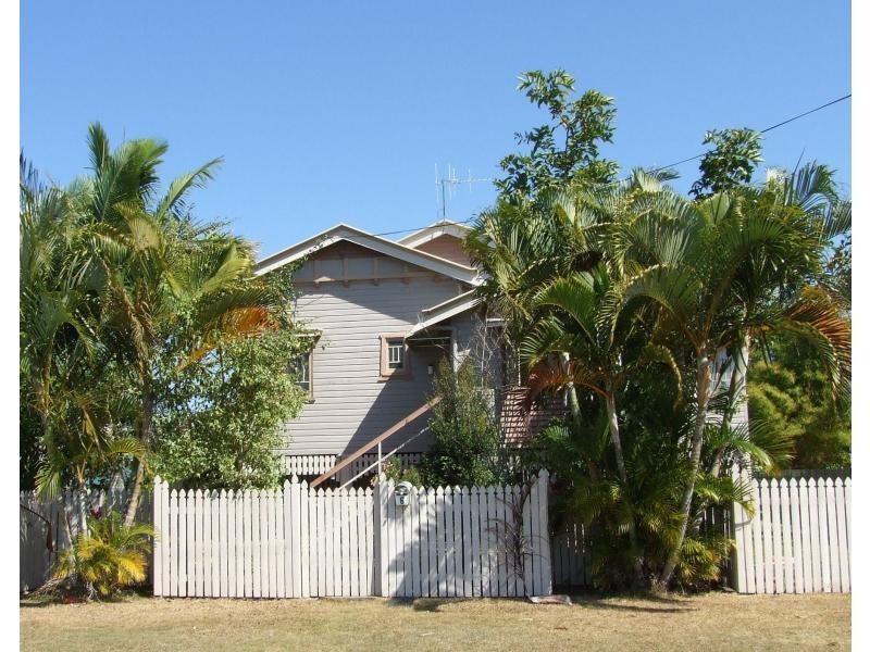 6 Nuneaton Street, Maryborough QLD 4650