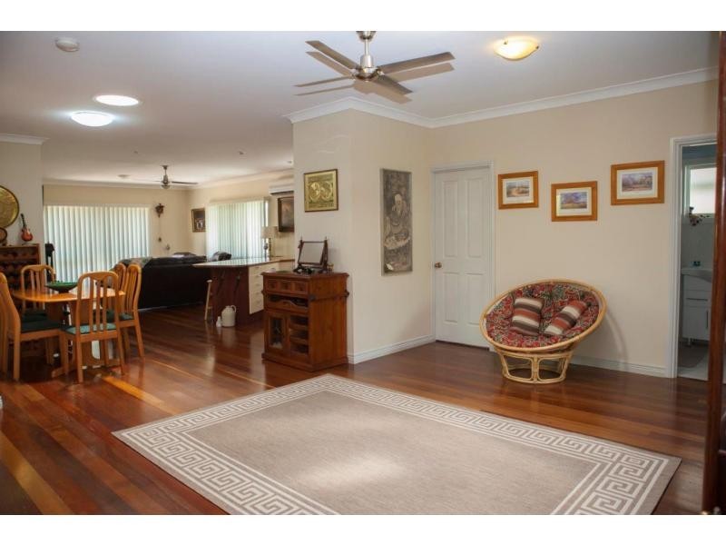 6 Gladstone Street, Maryborough West QLD 4650
