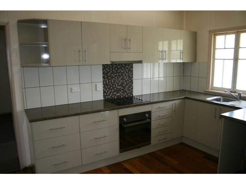 2 James Street, Maryborough QLD 4650